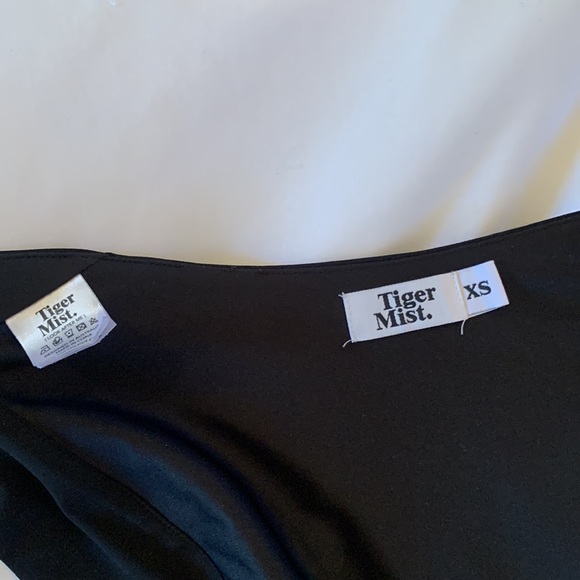 Black halter Tiger Mist crop top with tie -back - Picture 3 of 3